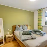 Appartement Haus 145 *