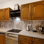 Haus 145 Appartement *