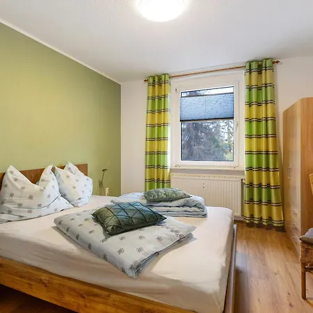 Haus 145 * Halle (Saale)